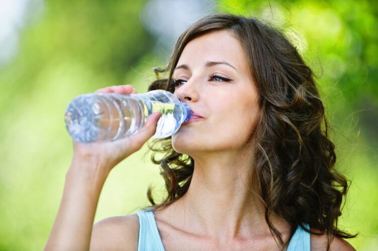 pitná voda na chudnutie