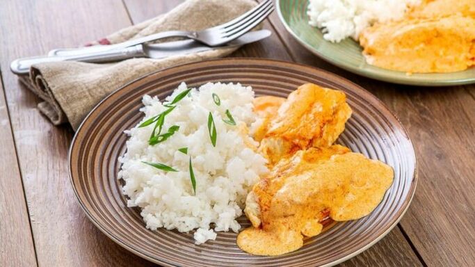 Na obed si majitelia tretej krvnej skupiny môžu uvariť tresku s ryžou